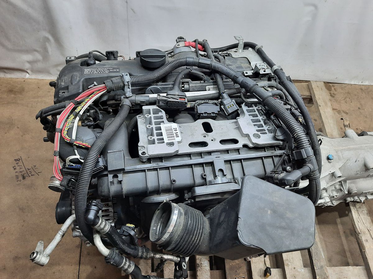 5 series Двигатель утоплен BMW 5 series 2011 N52F10300 BMW 5 series 12