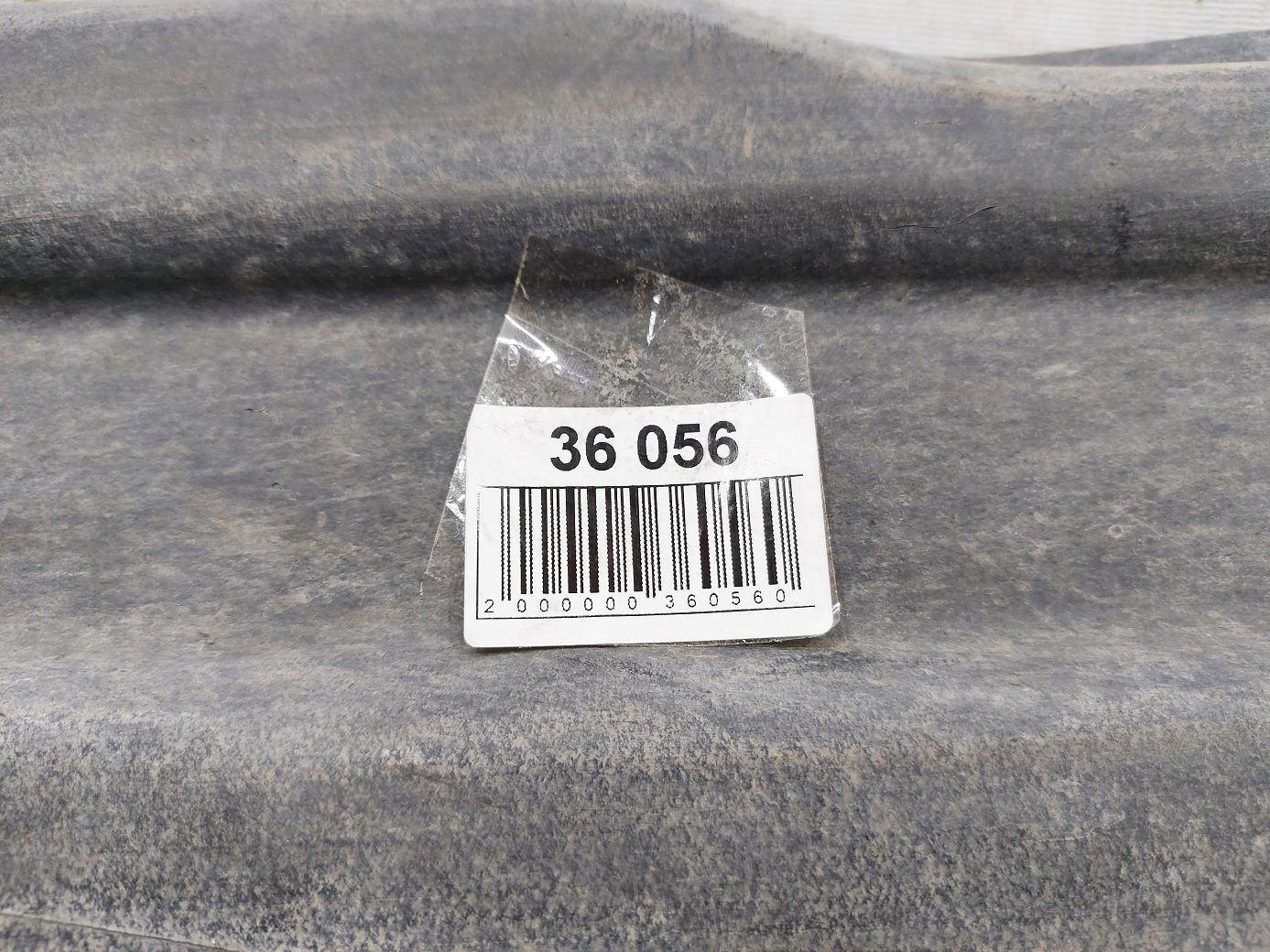 Dart Захист днища центральний правий Dodge Dart 2013-2019 68082726AE Dodge Dart 6