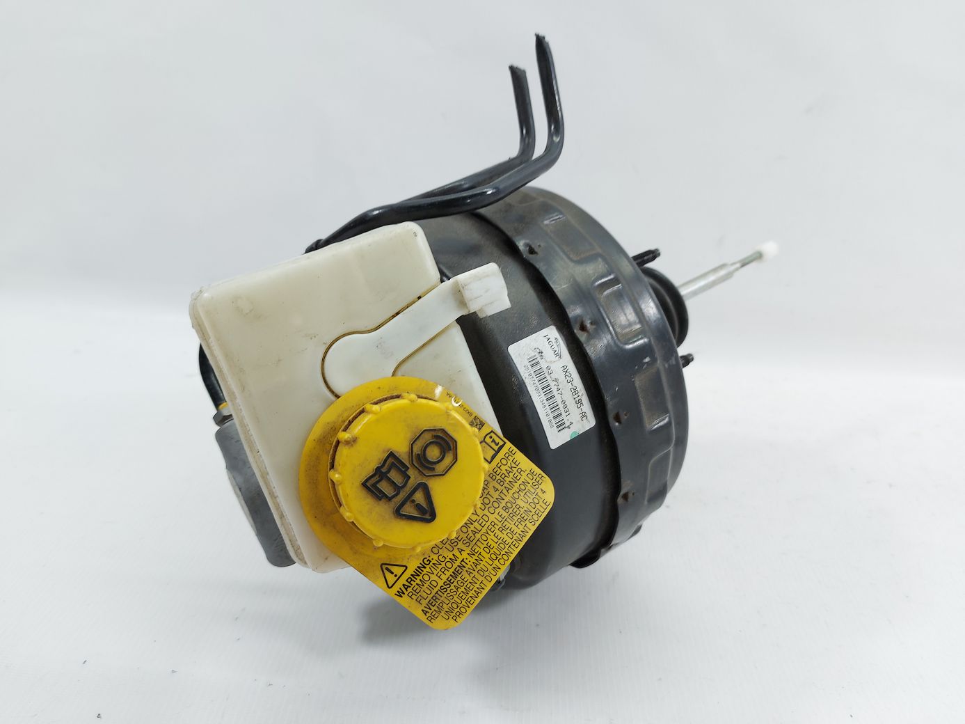 Xf Главный тормозной цилиндр Jaguar XF 2009-2015 C2Z9669 Jaguar XF 3