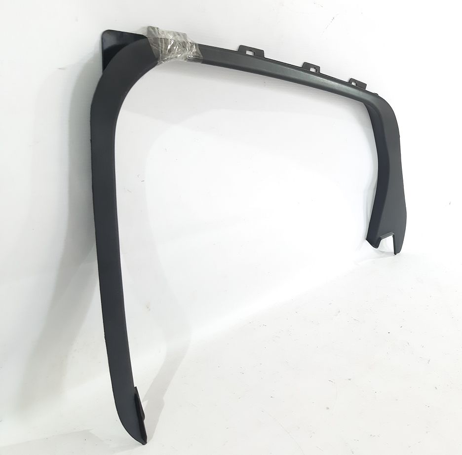 Focus Накладка арки дверей задньої правої Ford Focus 2012-2018 CV6Z54254K06AC Ford Focus 2