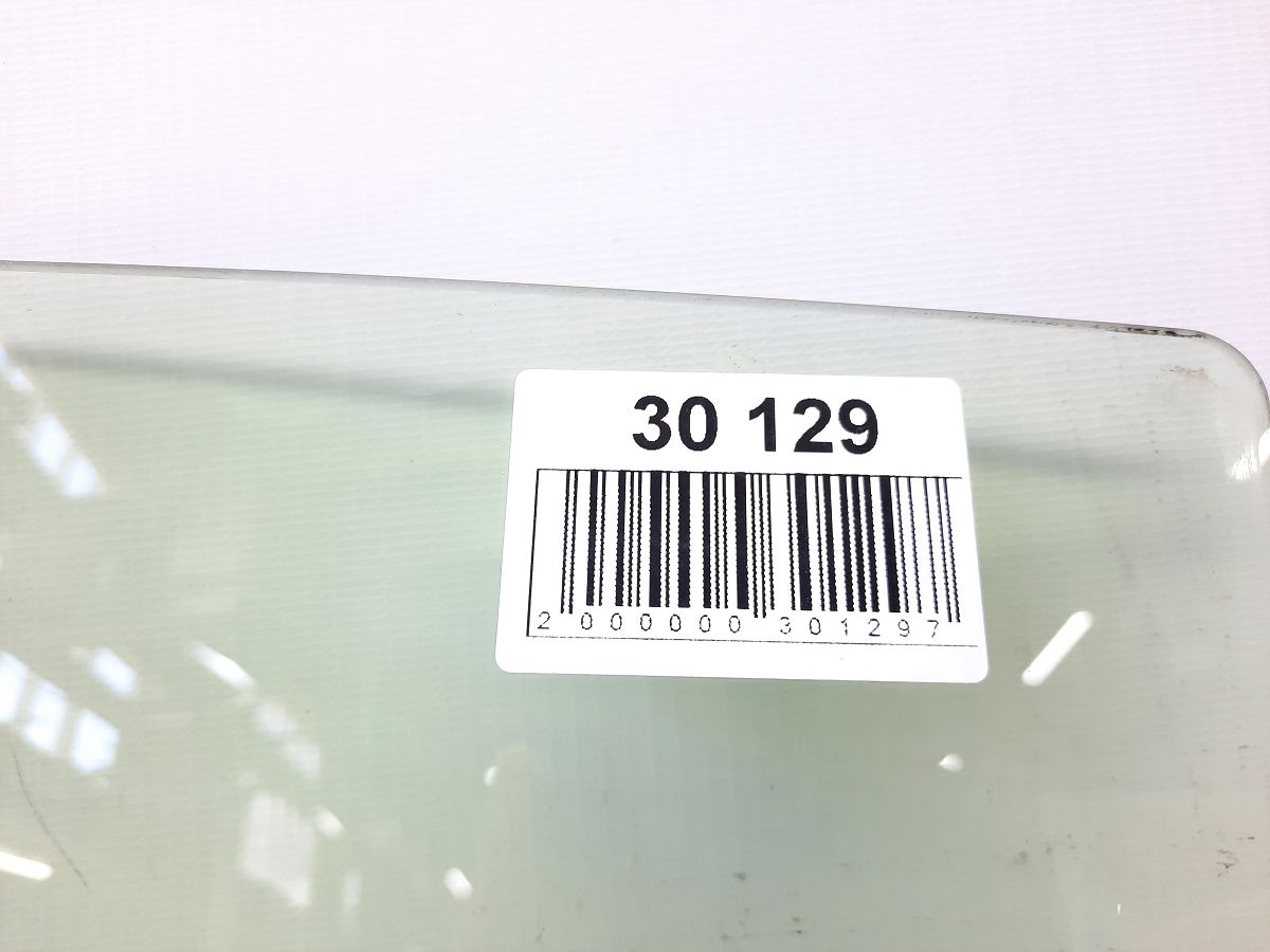 Insight Стекло двери задней левое Honda Insight 2010-2014 73450TM8A00 Honda Insight 3