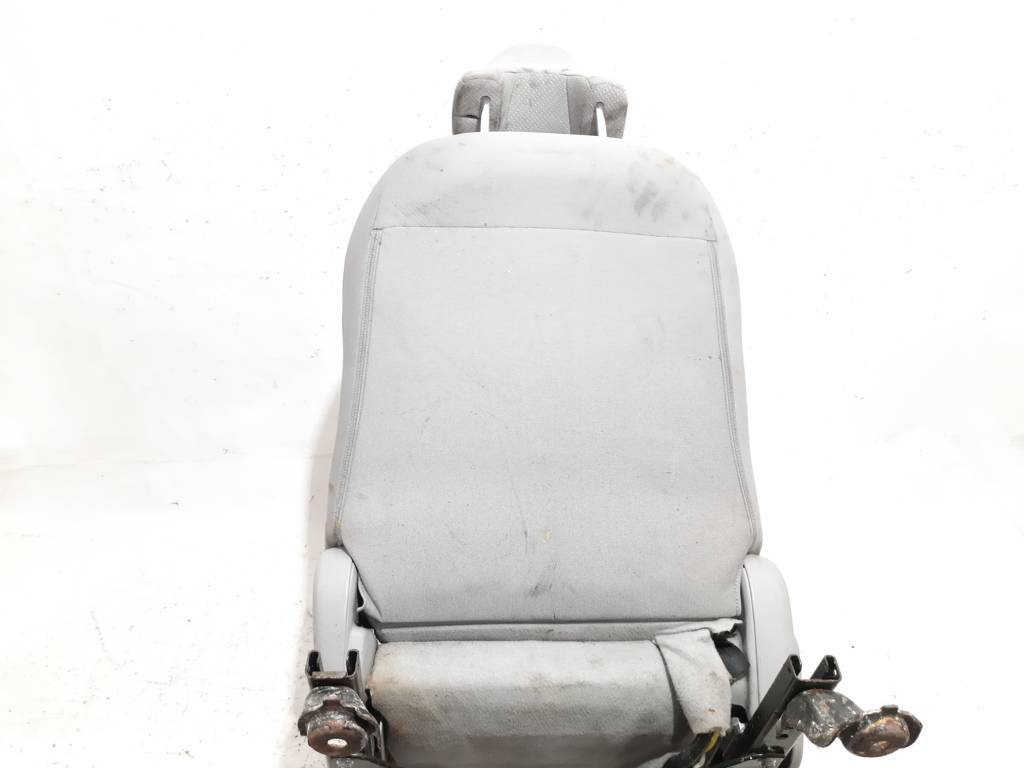 Insight Сидение переднее правое Honda Insight 2010-2014 81126TM8A03 Honda Insight 4