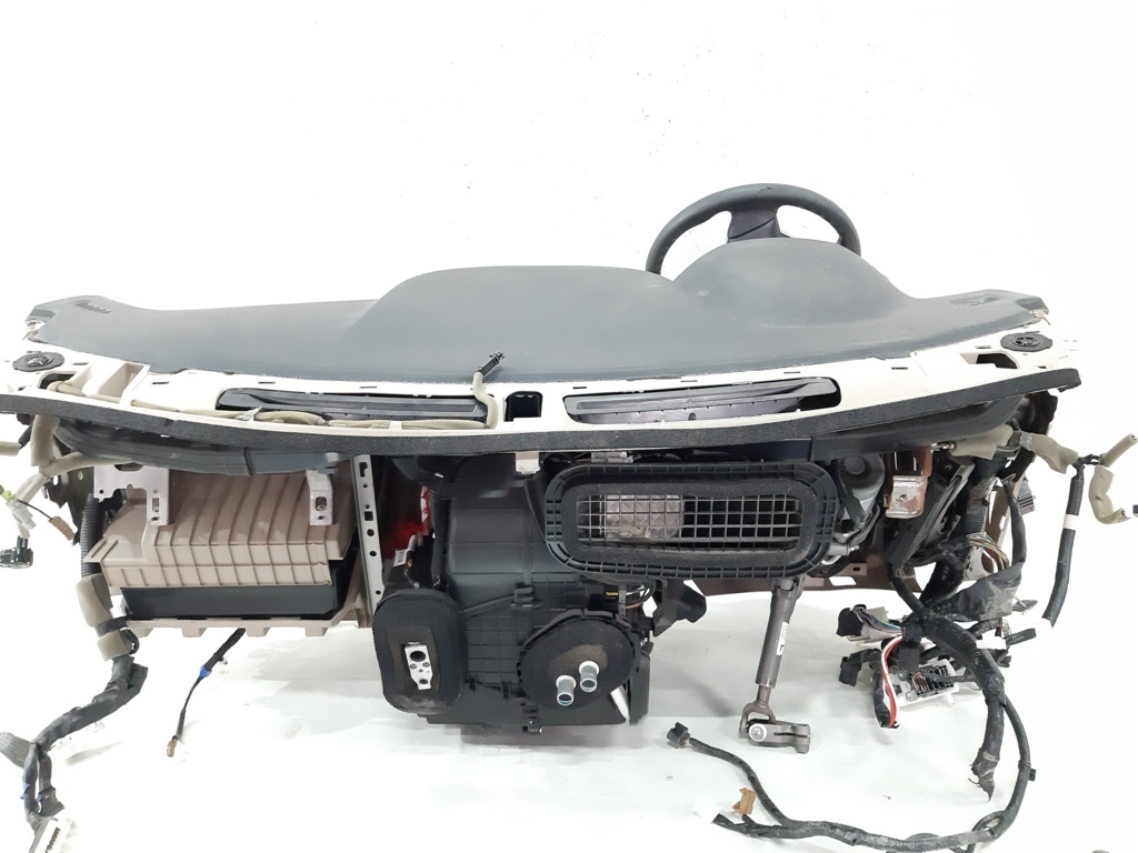 Rogue Торпеда (голая) (царапины, потертости) Nissan Rogue 2015-2019 682006FL0A Nissan Rogue 11