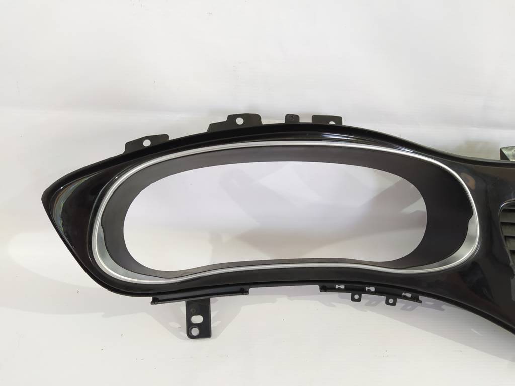 Dart Накладка панелі приладів з повітропроводами Dodge Dart 2013-2019 1ZV22LR5AB Dodge Dart 8 Dart Накладка панелі приладів з повітропроводами Dodge Dart 2013-2019 1ZV22LR5AB Dodge Dart 8