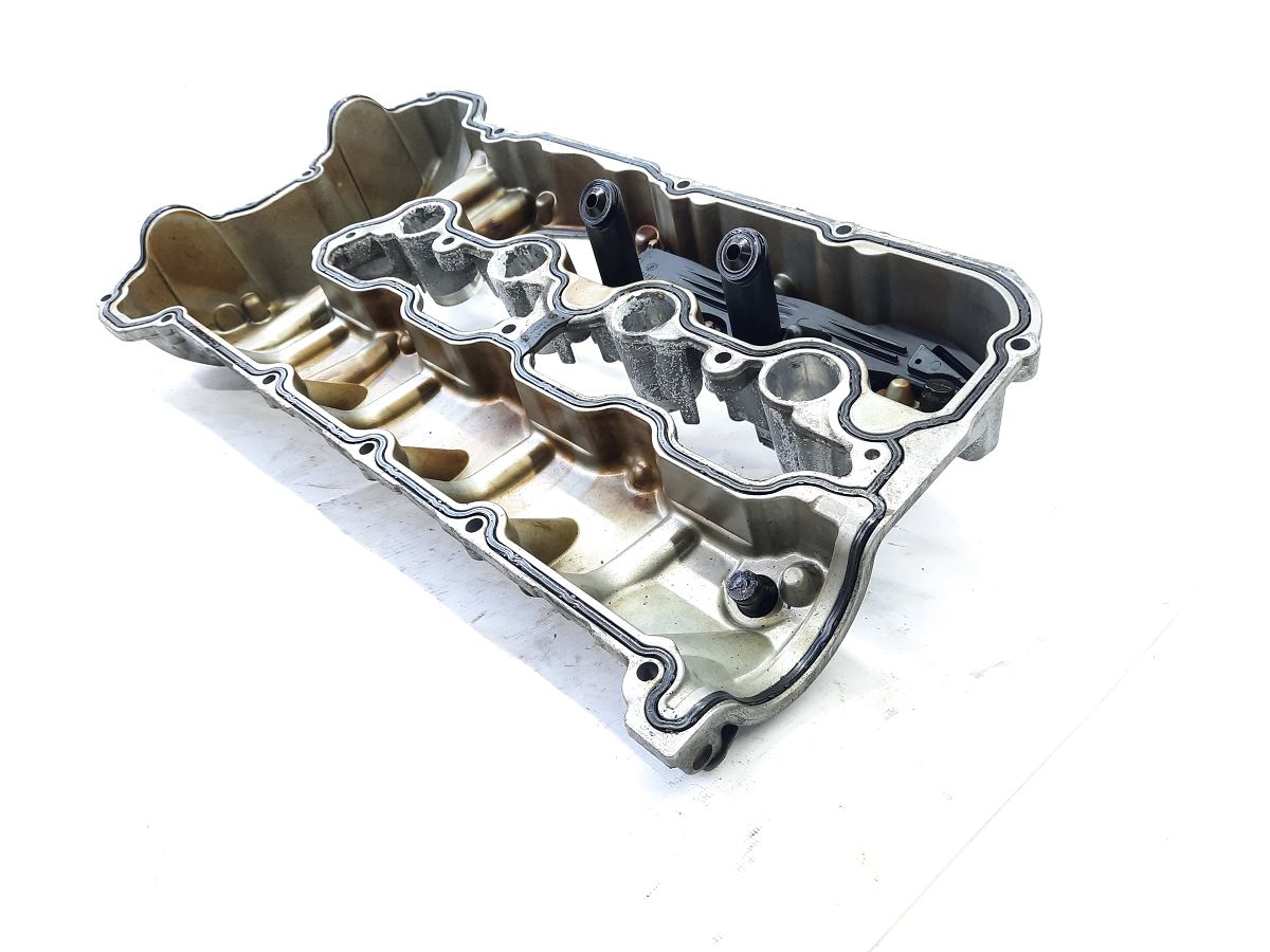 7 series Кришка головки блоку циліндрів права BMW 7 2012 11127570939 BMW 7 9