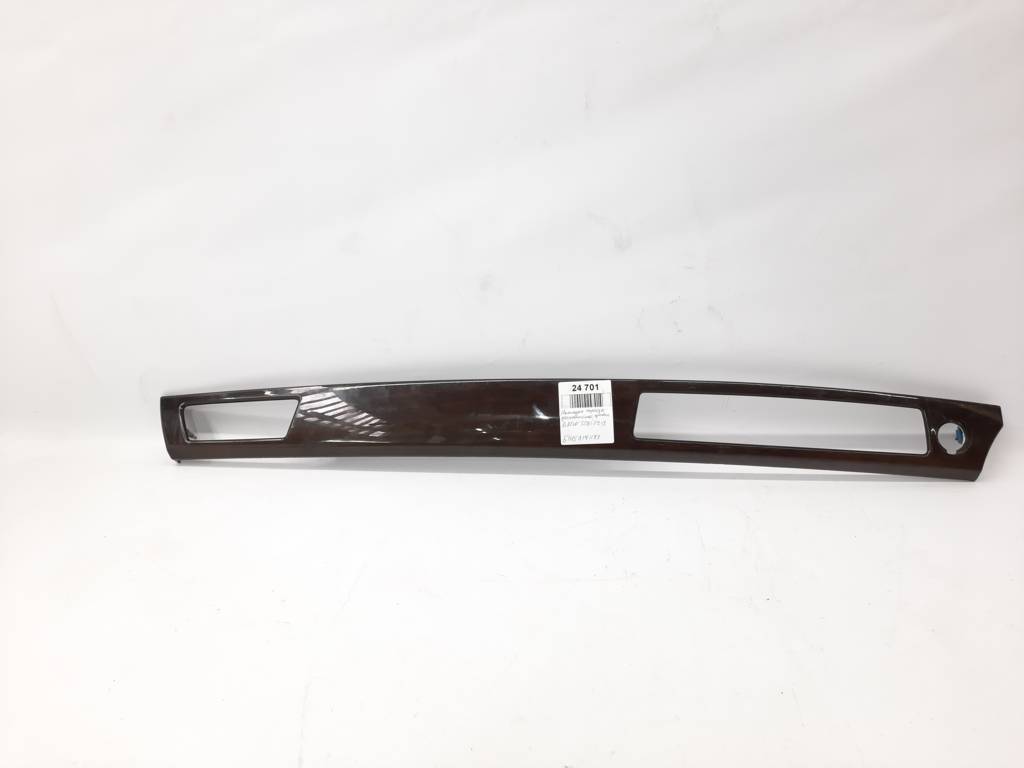 328i xdrive. Накладка торпеды декоративная правая BMW 328i xDrive 2009-2013 51459171173 BMW 328i xDrive