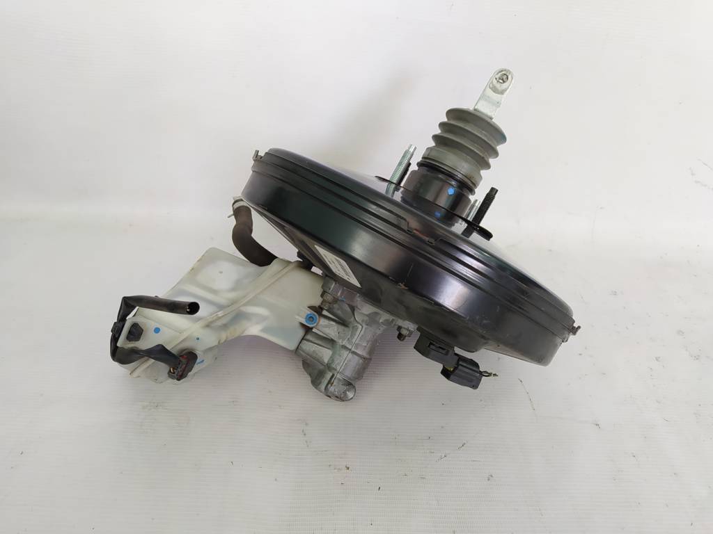 Altima Главный тормозной цилиндр Nissan Altima 2013-2016 472103TA0A Nissan Altima 7