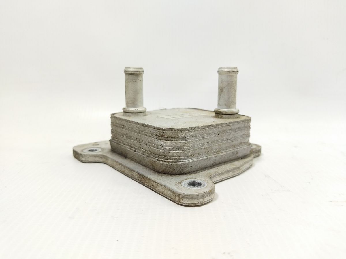 Altima Теплообменник маслянный Nissan Altima 2014-2018 213053TA2A Nissan Altima 3