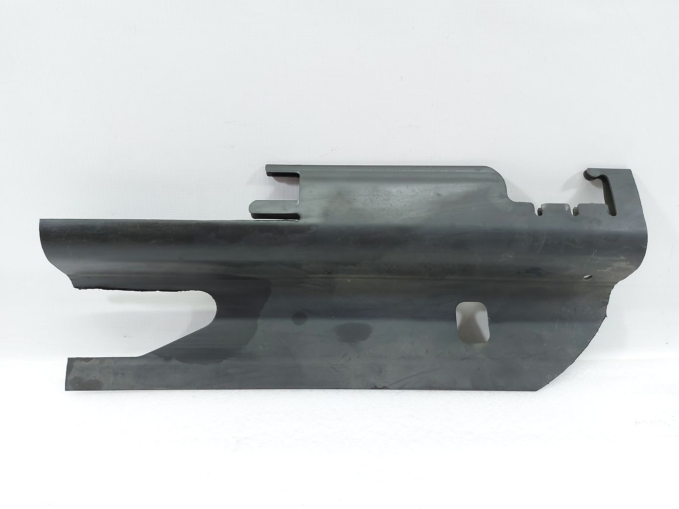 Hhr Пильовик радіатора лівий Chevrolet HHR 2006-2011 20944511 Chevrolet HHR 2