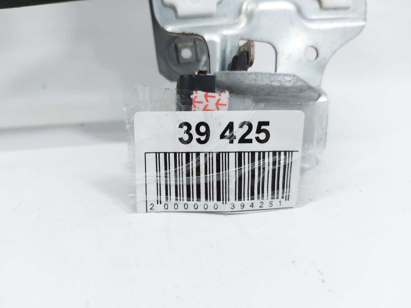 Trax Склопідйомник двері передньої правої Chevrolet Trax 2015-2021 95298982 Chevrolet Trax 4