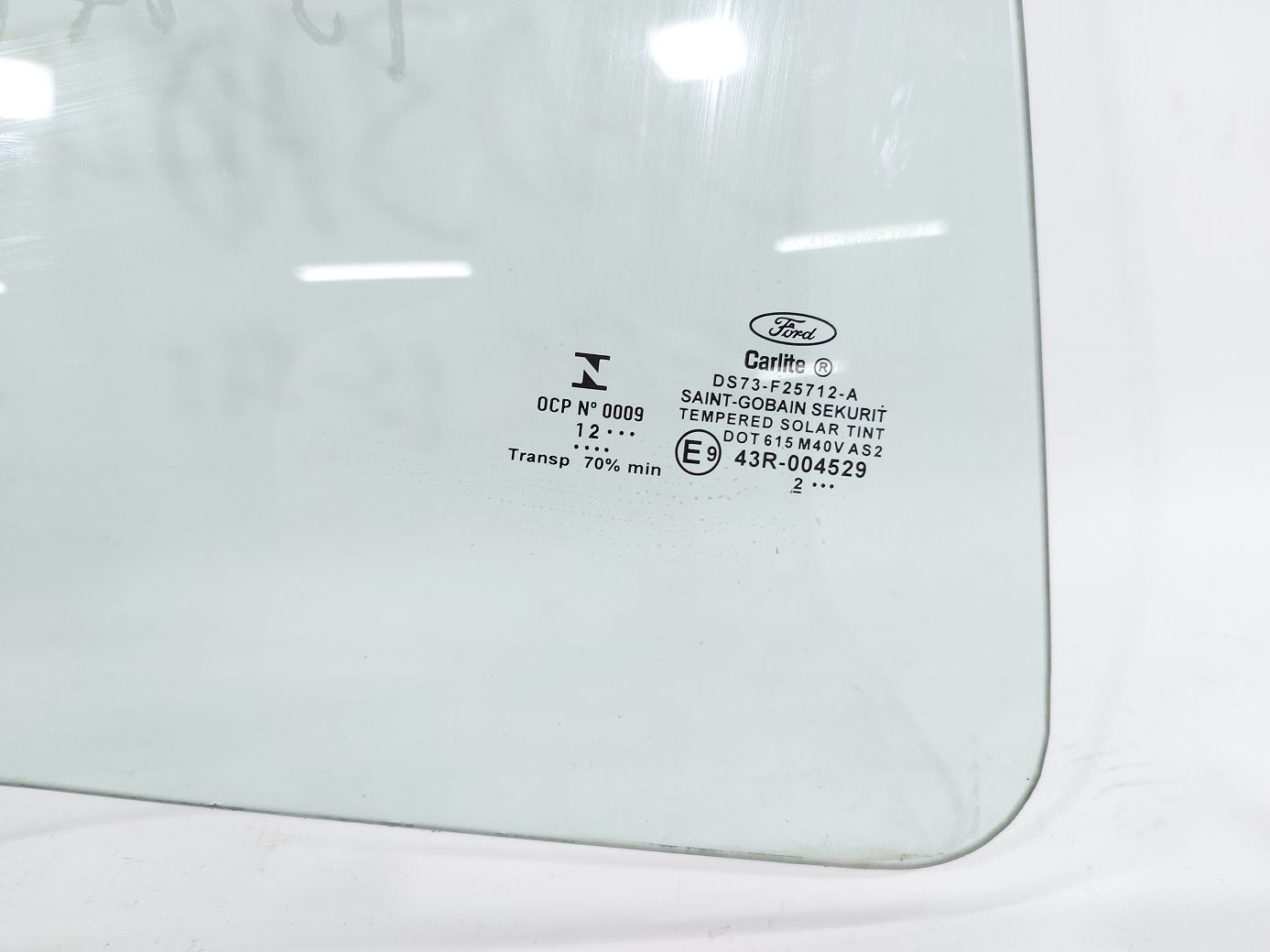 Fusion Стекло двери задней правой Ford Fusion 2013-2020 DS7Z5425712A Ford Fusion 12