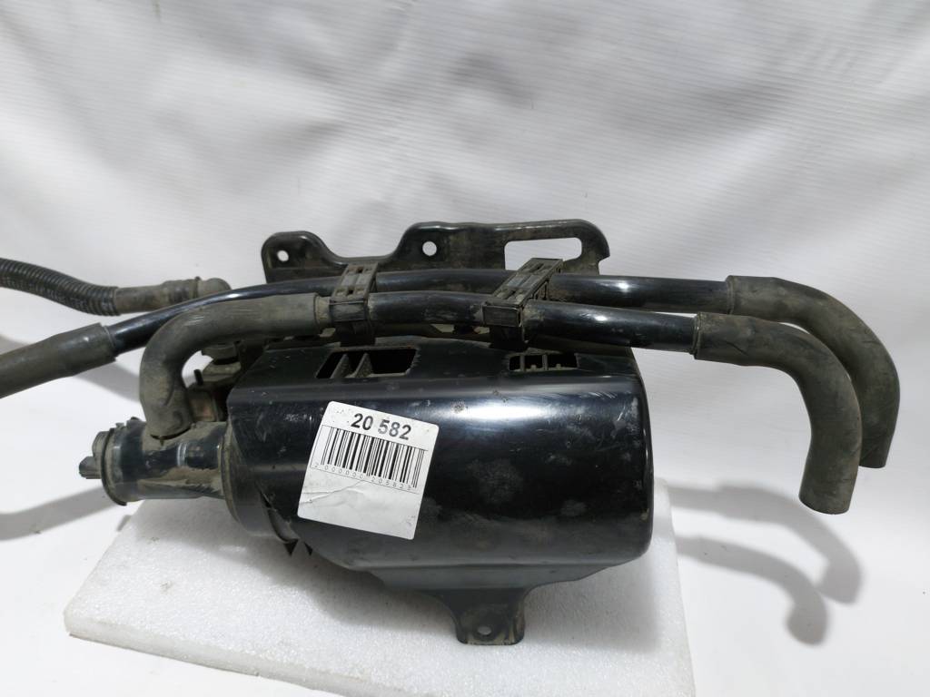 Insight Угольный фильтр рециркуляции паров бензина Honda Insight 2010-2014 17011TM8L01 Honda Insight 11