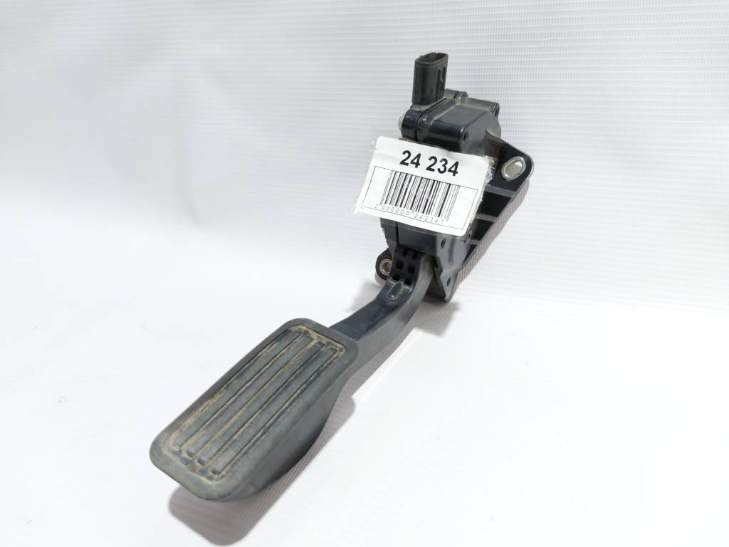 Scion iq. Педаль газу Toyota Scion IQ 2012-2015 7811074050 Toyota Scion IQ