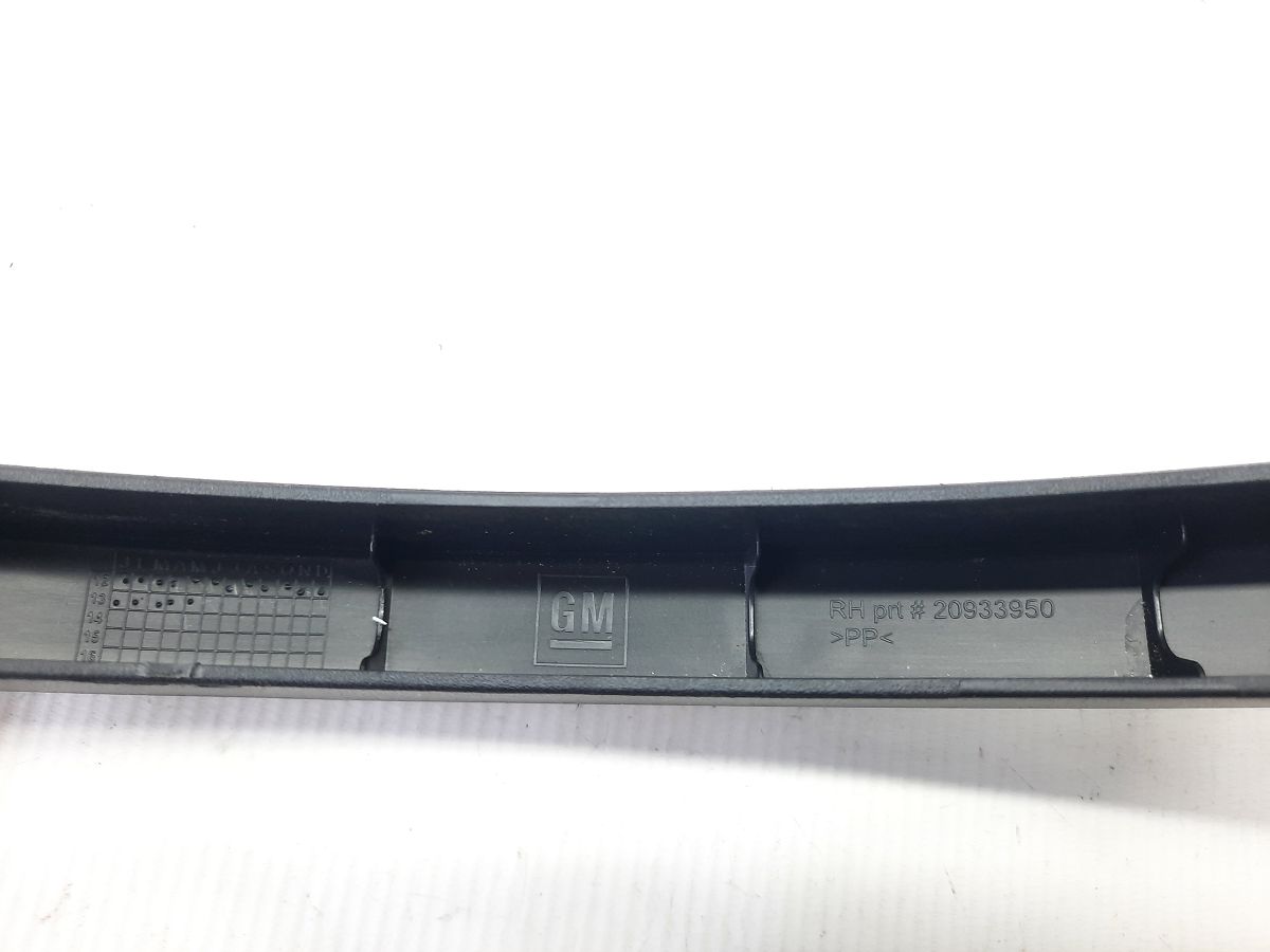 Ats Накладка петли крышки багажника правая Cadillac ATS 2013-2018 20933950 Cadillac ATS 4