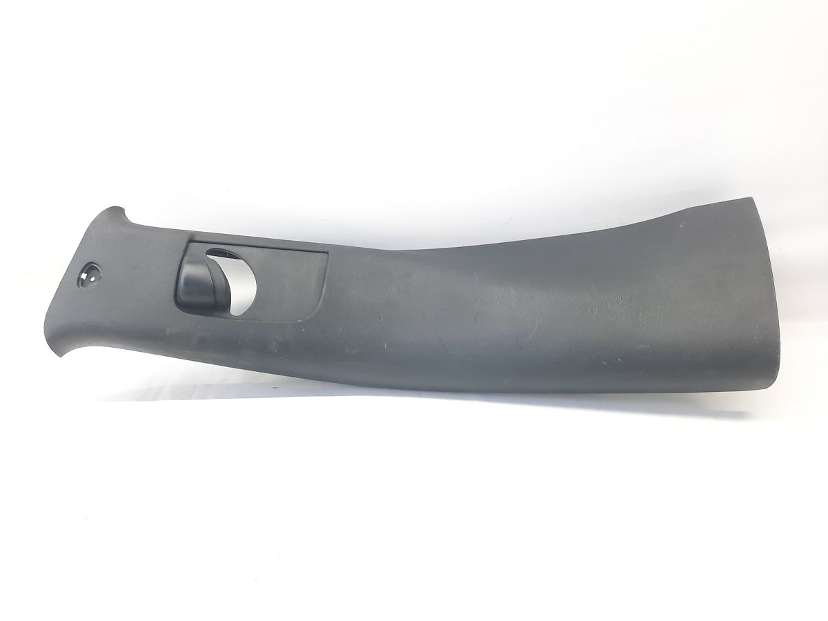 Dart. Обшивка стійки центральна верхня ліва Dodge Dart 2014-2016 5NP05DX9AG Dodge Dart