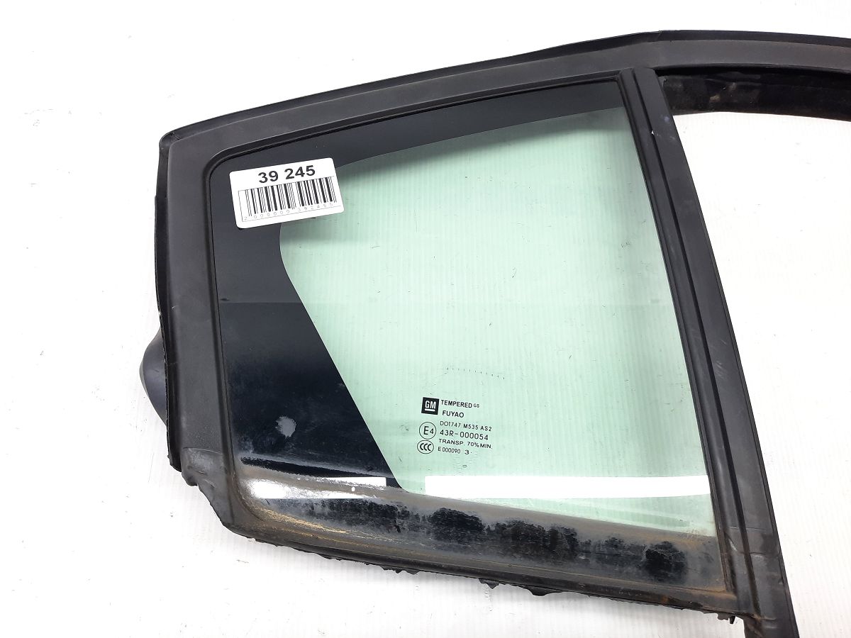 Cruze Направляющая резинка стекла с форточкой двери задней правой Chevrolet Cruze 2014-2016 94785817 Chevrolet Cruze 7 Cruze Направляющая резинка стекла с форточкой двери задней правой Chevrolet Cruze 2014-2016 94785817 Chevrolet Cruze 7