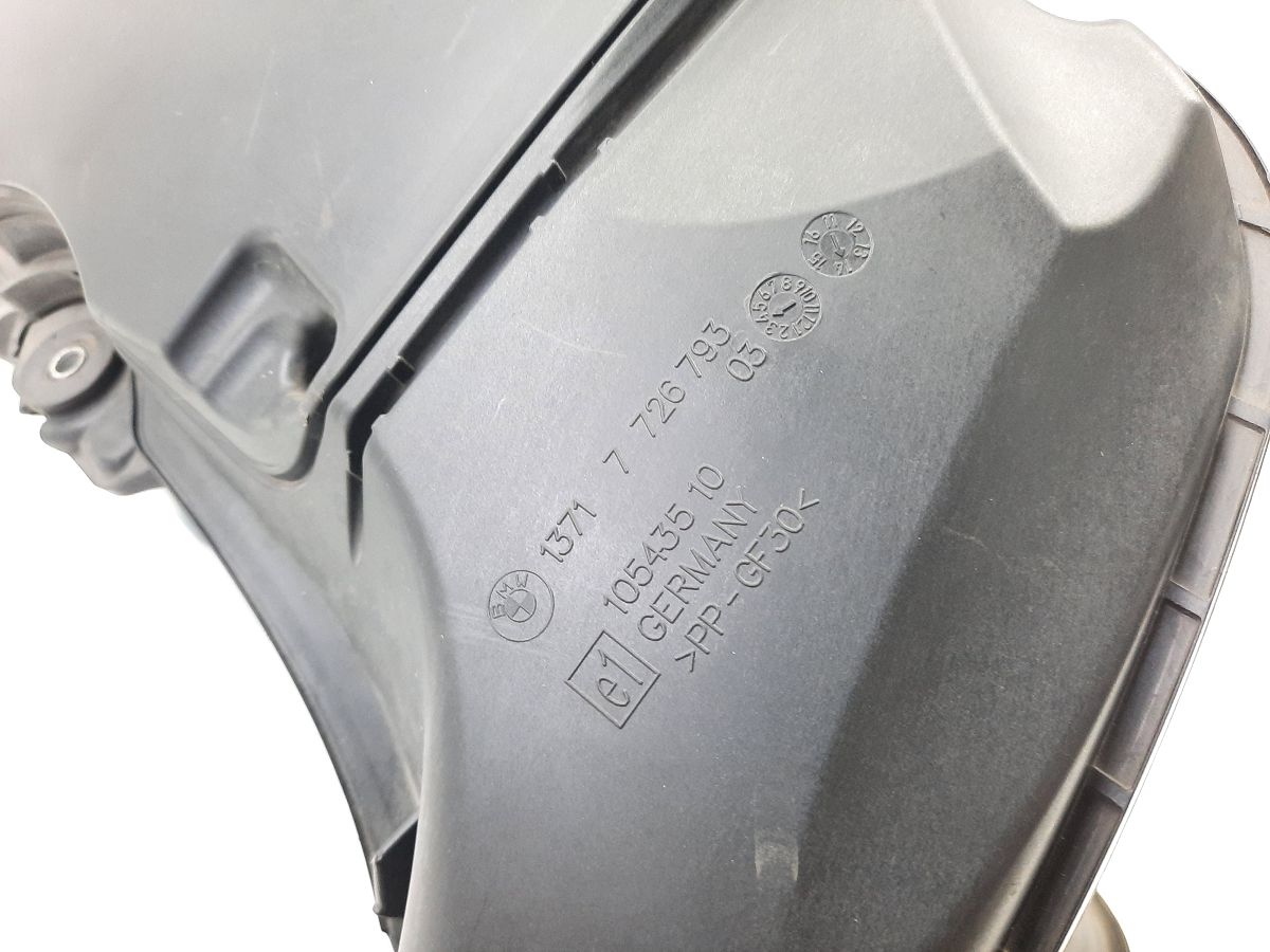 R 1200 Корпус воздушного фильтра BMW R 1200 2014 13717726792 BMW R 1200 10