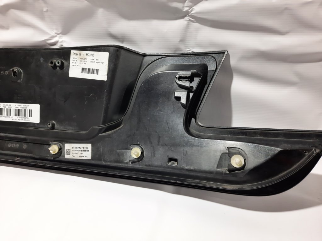 7 series Накладка кришки багажника BMW 7 2012 51497186533 BMW 7 7