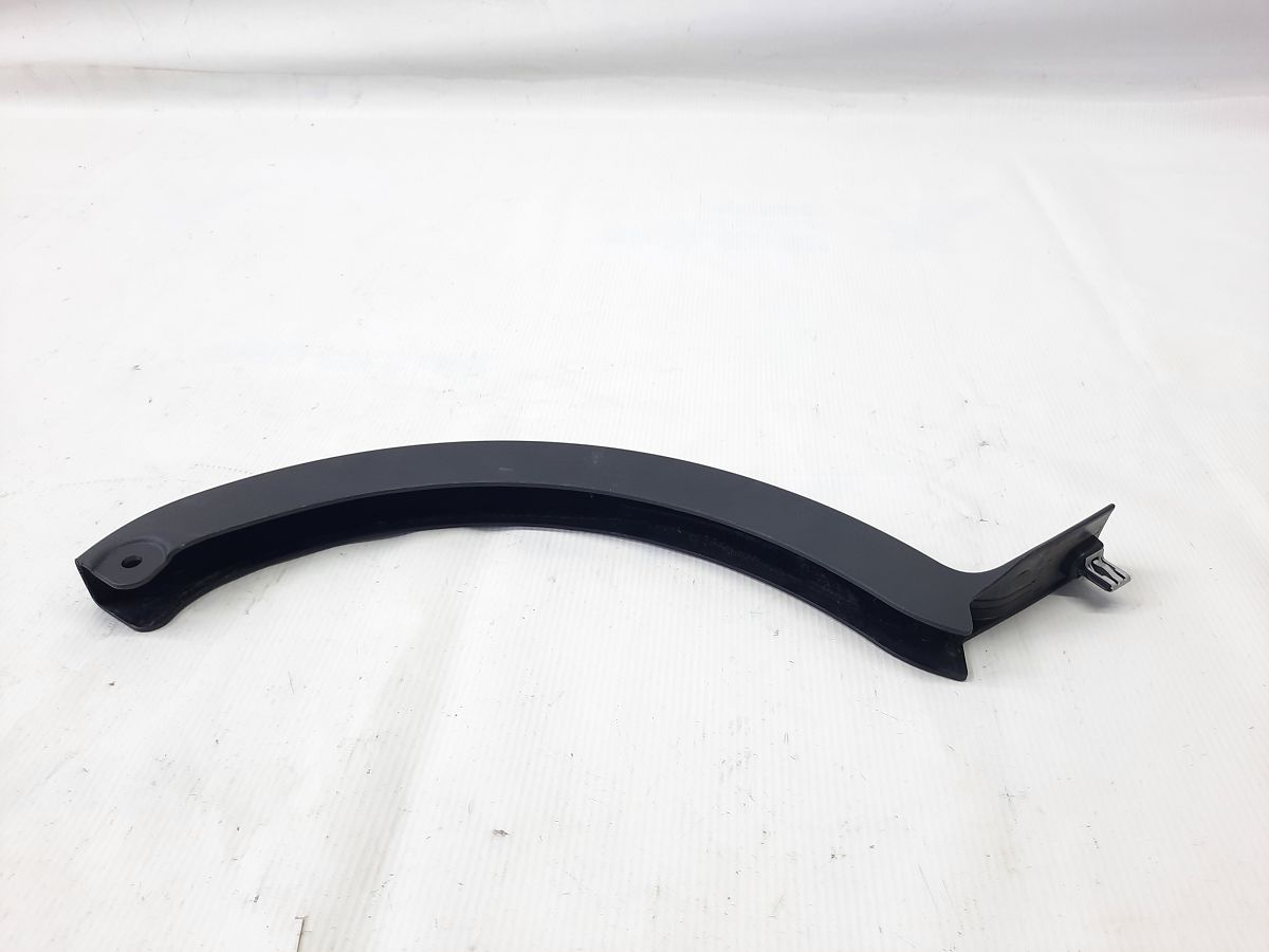 Ats. Накладка петлі кришки багажника Cadillac ATS 2013-2018 20933951 Cadillac ATS