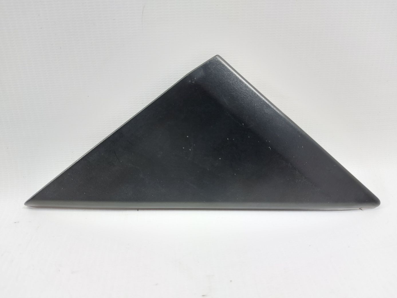 3. Кут дверей передньої правої зовнішній Mazda 3 2014-2018 BJS76915YA Mazda 3