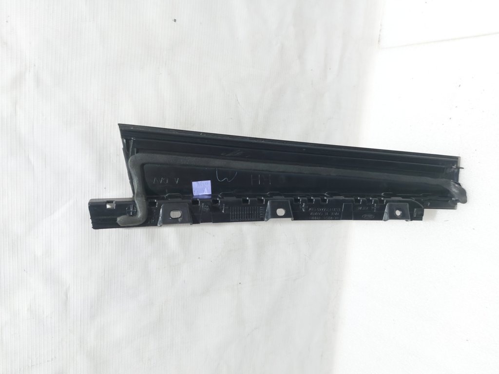 Fusion Молдинг арки двери задней правой наружный Ford Fusion 2013-2020 ES7Z54255A34CA Ford Fusion 12