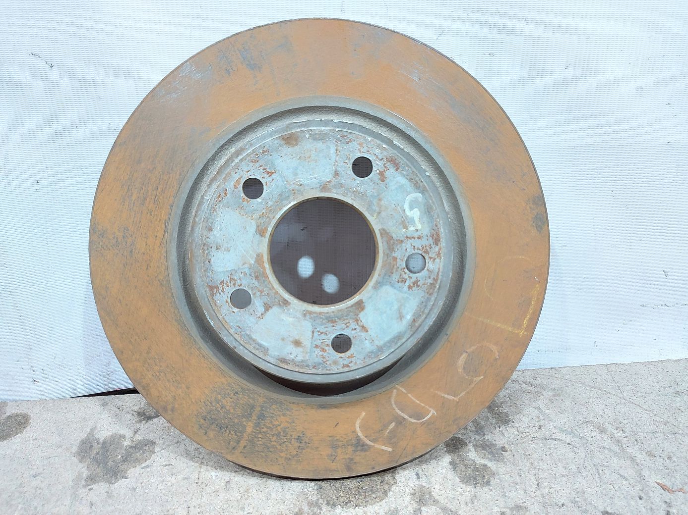 Journey. Диск тормозной задний левый/правый Dodge Journey 2012-2020 4779713AB Dodge Journey