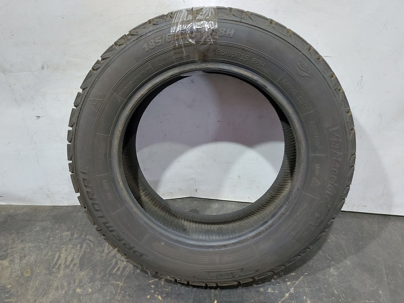  Гума Premiorri Viamaggiore ZPlus 88H 185/65R15 11