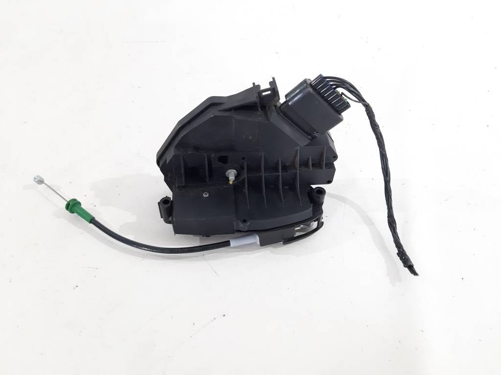 Fiesta Замок двери передней правой Ford Fiesta 2011-2019 BE8Z5421812B Ford Fiesta 7