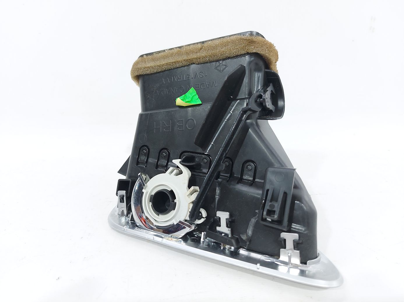 Dart Воздуховод торпеды правый Dodge Dart 2013-2019 1SV15LX7AB Dodge Dart 4