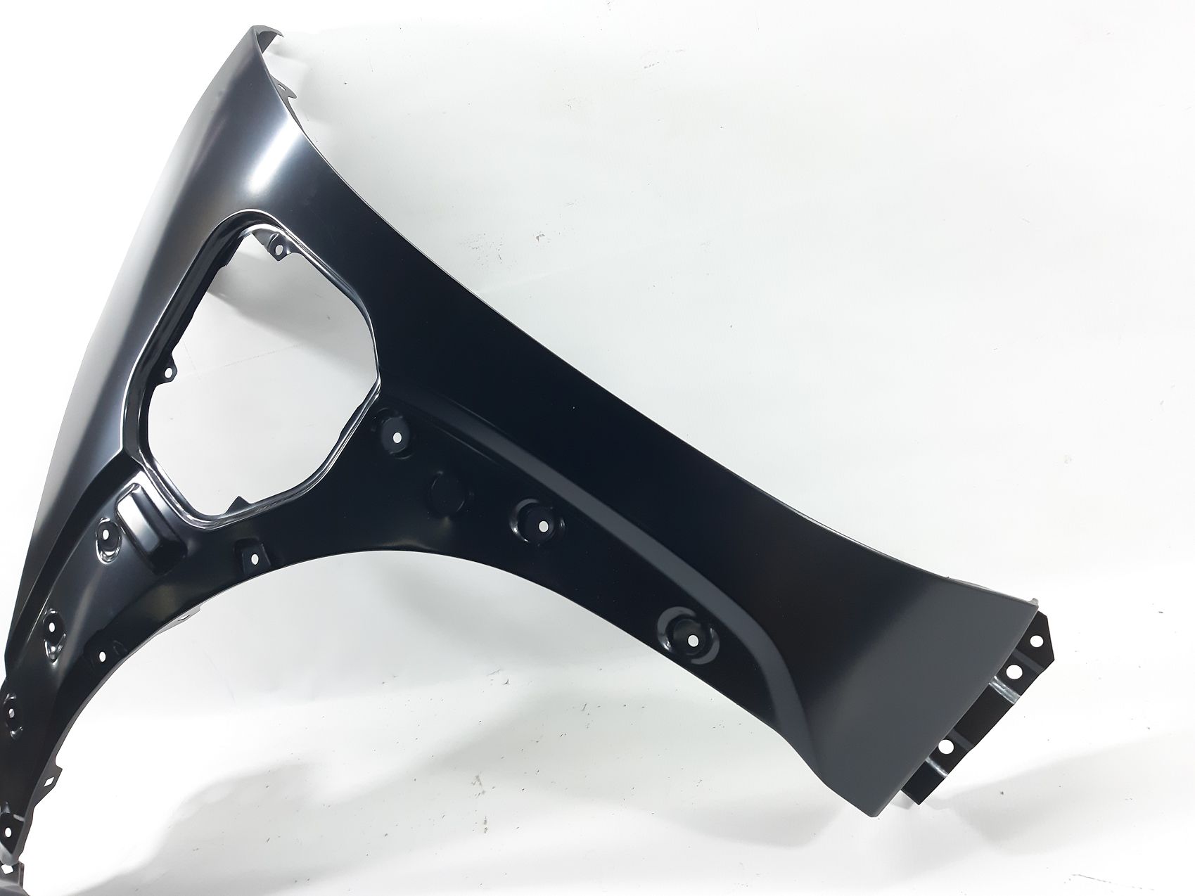 Крылья Крыло левое Toyota BZ4X 2022 53812-0R160 Toyota bB 3