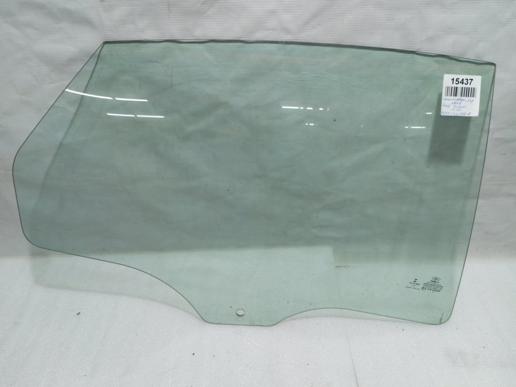 Fusion Стекло двери задней правой Ford Fusion 2013-2020 DS7Z5425712A Ford Fusion 12