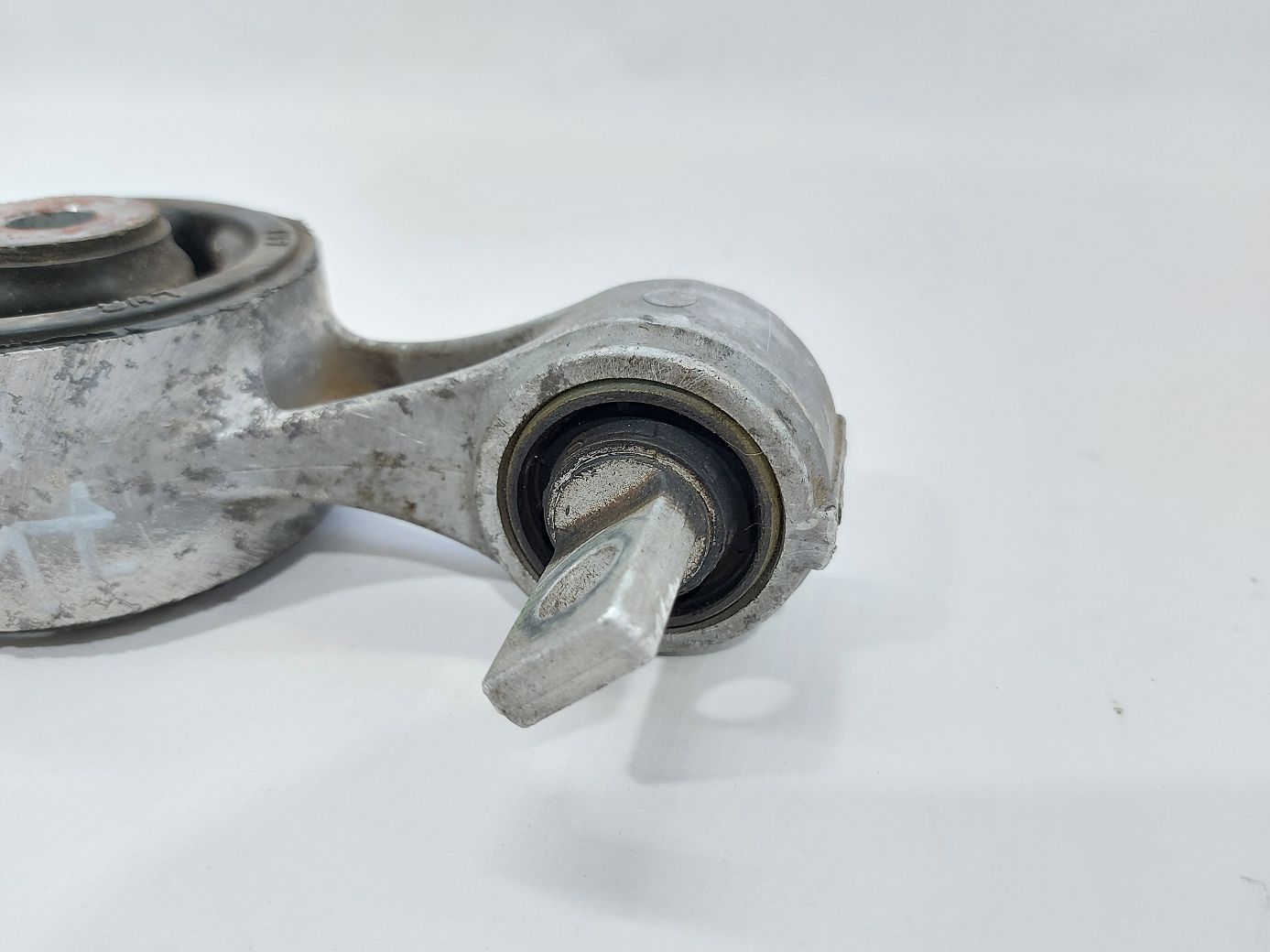 Rdx Подушка двигуна задня Acura RDX 2017 DE50890A02H Acura RDX 4