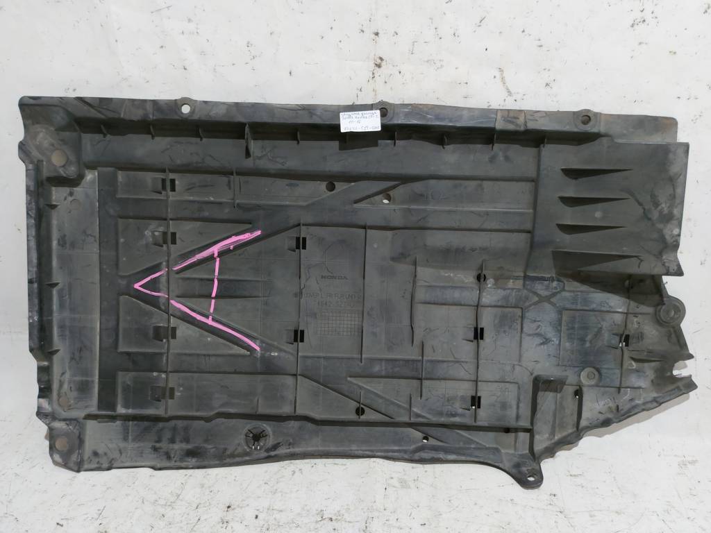 Cr-z. Захист днища лівий Honda CR-Z 2011-2016 74642SZTG00 Honda CR-Z