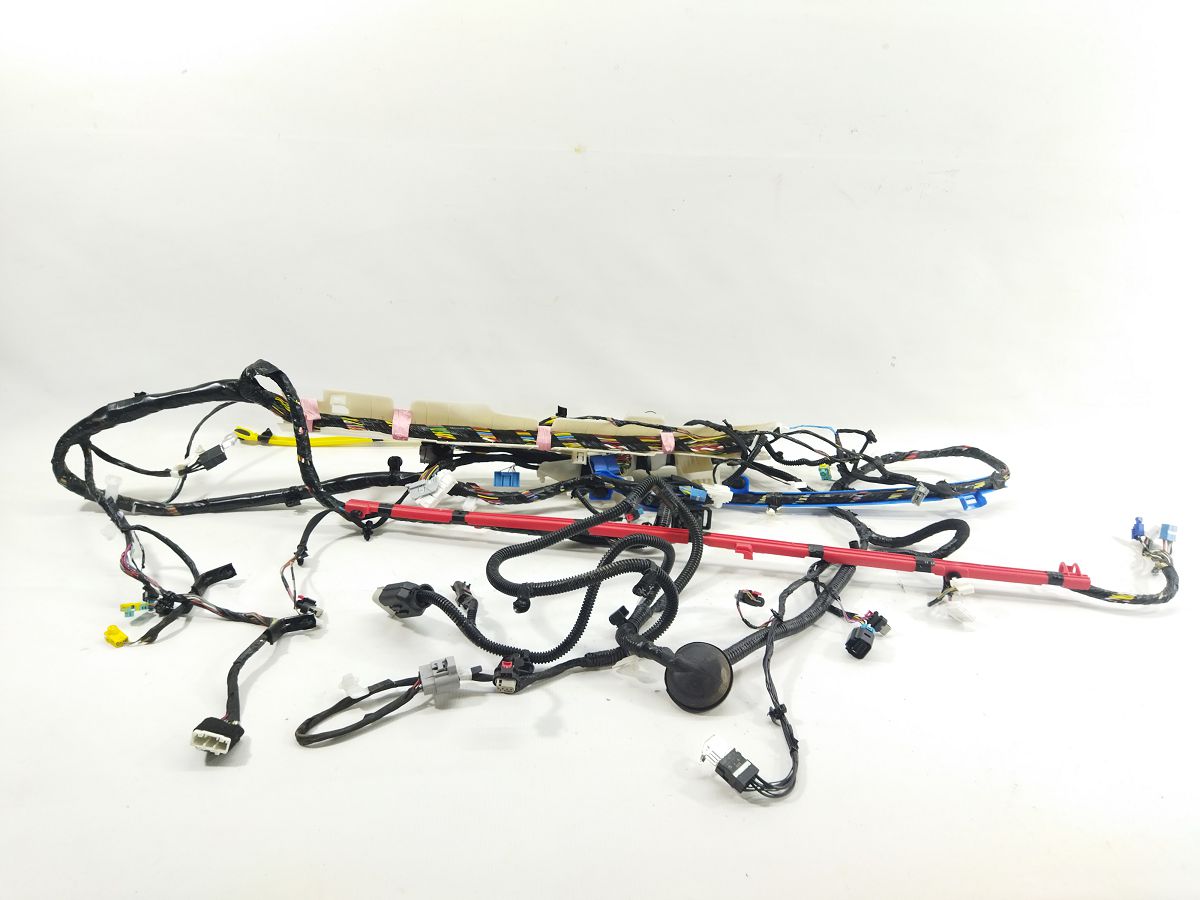 Model 3. Проводка салона левая Tesla Model 3 2020-2024 506795400A Tesla Model 3