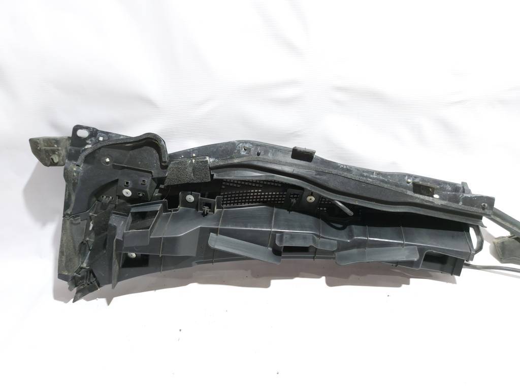 6 Повітропровід під лобове скло правий Mazda 6 2014-2018 GHP9507R0A Mazda 6 4