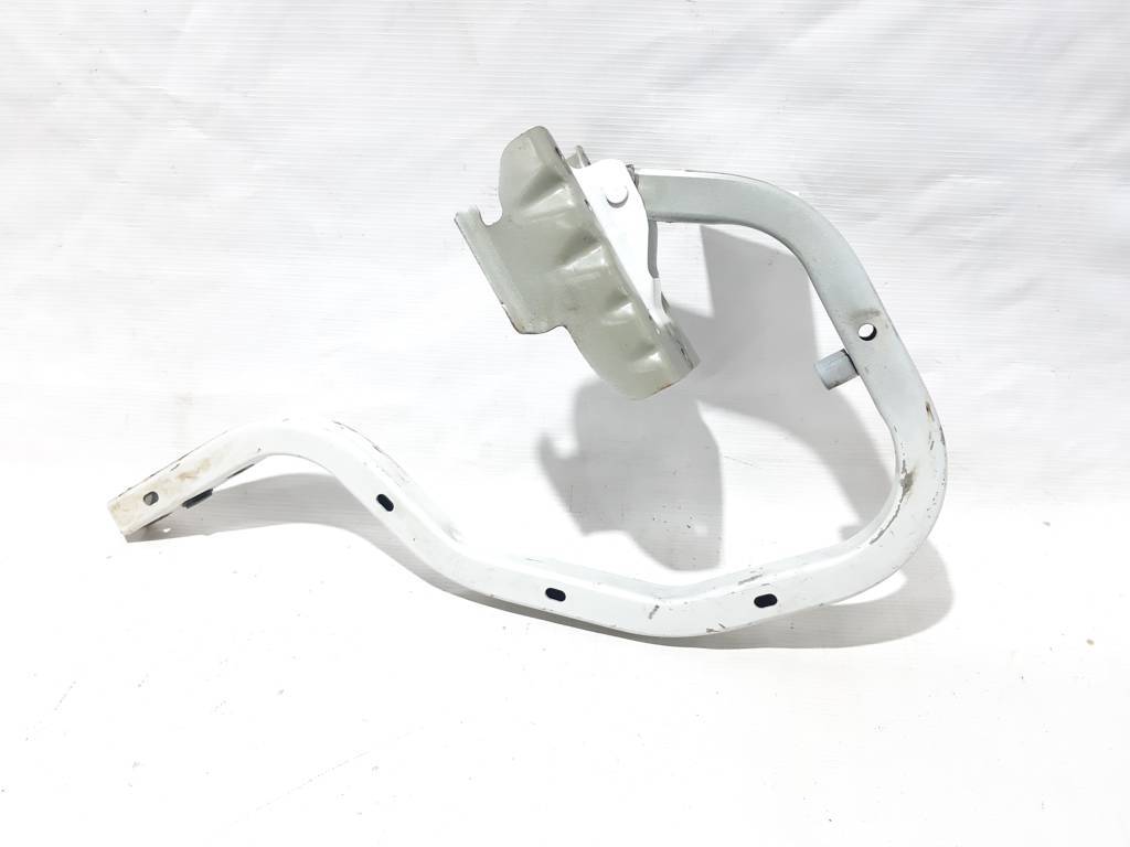 Sentra Петля крышки багажника правая/левая Nissan Sentra 2013-2019 H44003SGMA Nissan Sentra 11