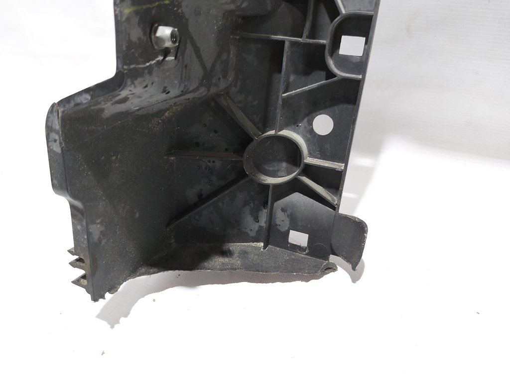 Passat s ТБ радіатора (зламаний) Volkswagen Passat S 2012-2015 561805588B9B9 Volkswagen Passat S 17