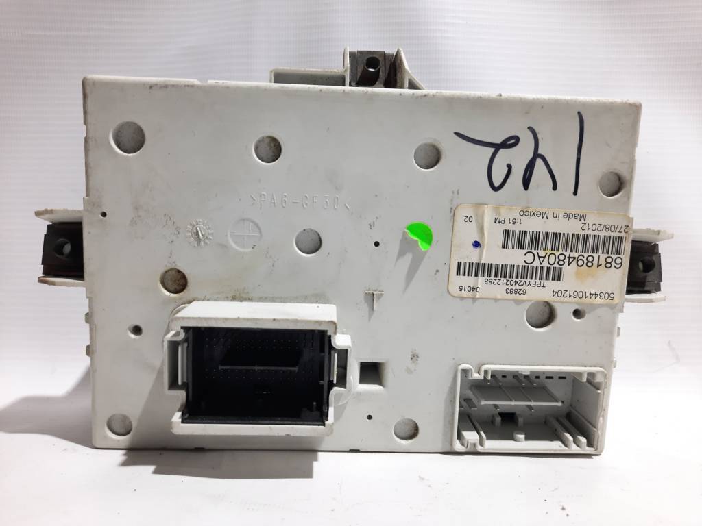 Dart Блок запобіжників салону Dodge Dart 2013-2019 68189480AG Dodge Dart 7