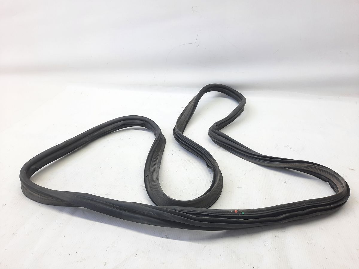 Dart Уплотнительная резинка багажного проёма Dodge Dart 2013-2019 68082813AI Dodge Dart 6 Dart Уплотнительная резинка багажного проёма Dodge Dart 2013-2019 68082813AI Dodge Dart 6