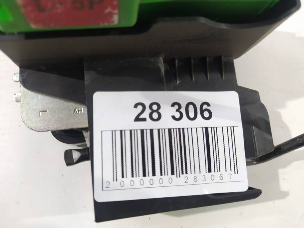 Accent hatchback Замок двери задней левой Hyundai Accent Hatchback 2012-2017 814101R020 Hyundai Accent Hatchback 7