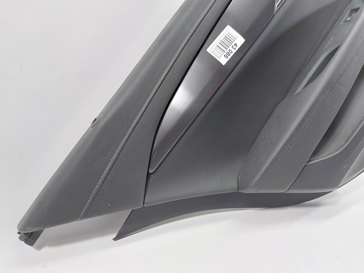 Ats Карта дверей задньої лівої Cadillac ATS 2017-2018 84318301 Cadillac ATS 3