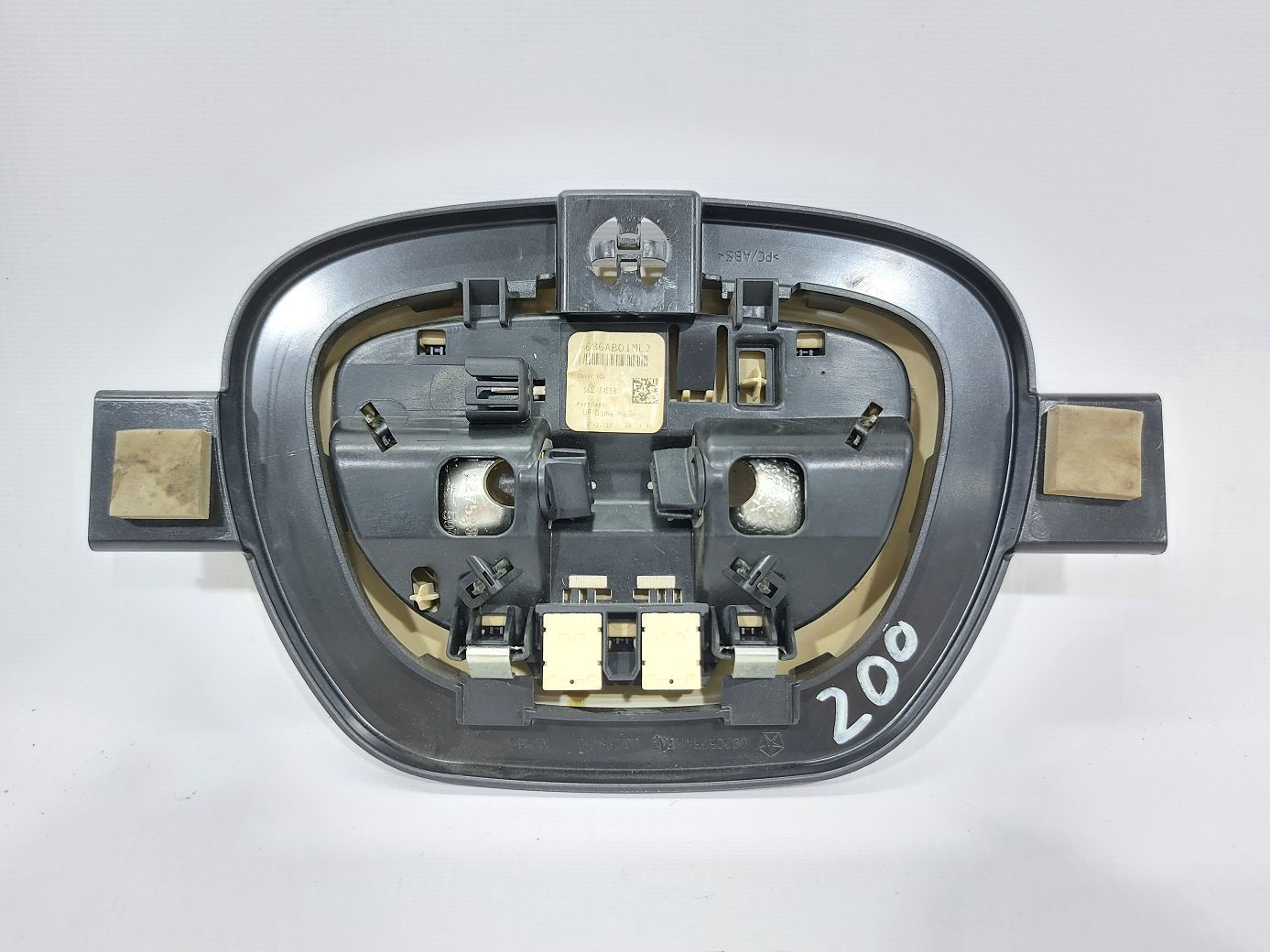 200 limited Плафон салона задний Chrysler 200 Limited 2015-2017 5MW35ML2AB Chrysler 200 Limited 8