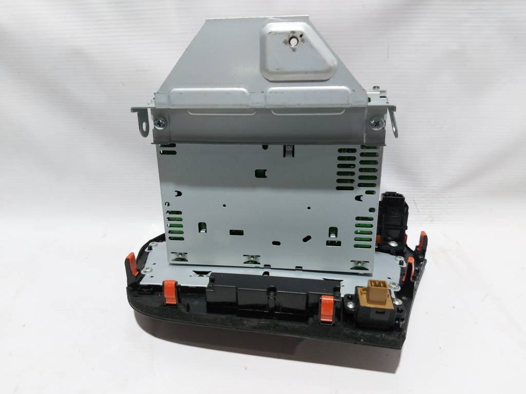 Insight Магнитола Honda Insight 2010-2011 39100-TM8-305ZA Honda Insight 5