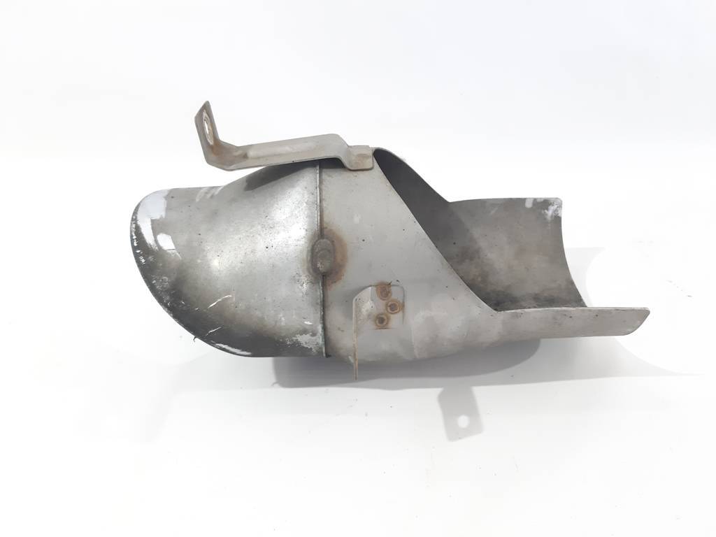 Dart Глушитель декоративный (выхлопной щит) Dodge Dart 2013-2019 68093028AB Dodge Dart 10