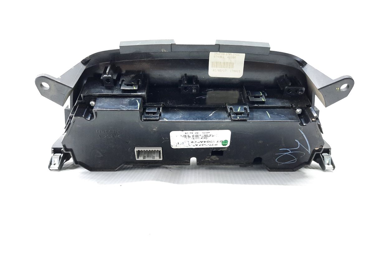 Sentra Кнопки керування клімат контролем Nissan Sentra 2015-2019 275004AF2B Nissan Sentra 3