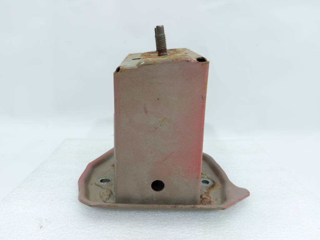 Scion iq Кронштейн заднього підсилювача лівий/правий Toyota Scion IQ 2012-2015 5202474020 Toyota Scion IQ 4