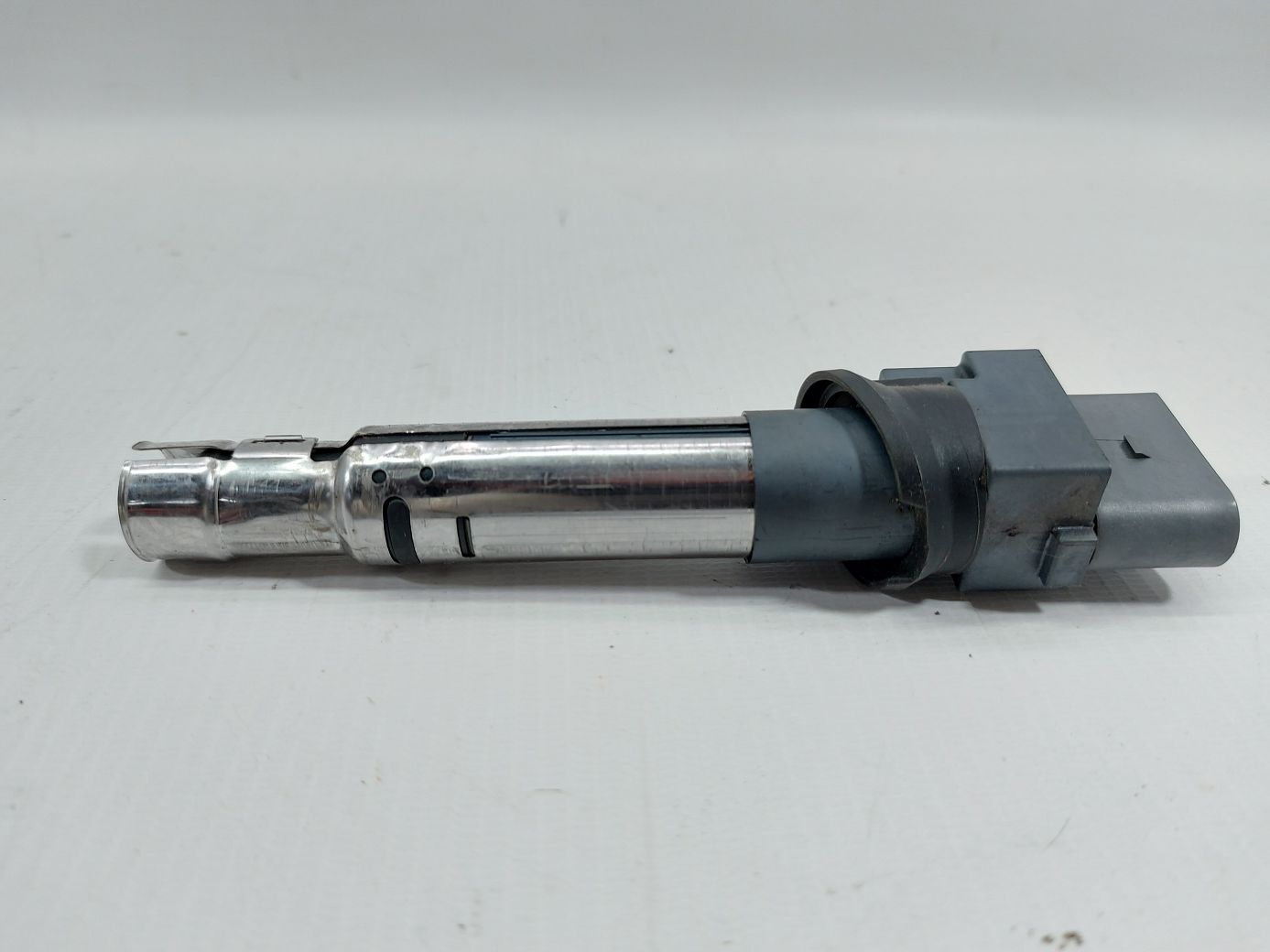 Passat Котушка двигуна Volkswagen Passat 2008-2018 022905715E Volkswagen Passat 2