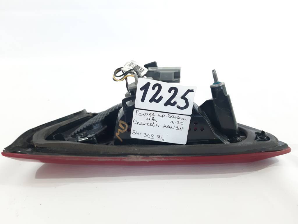 Malibu Ліхтар кришки багажника лівий Chevrolet Malibu 2016-2021 84130996 Chevrolet Malibu 16