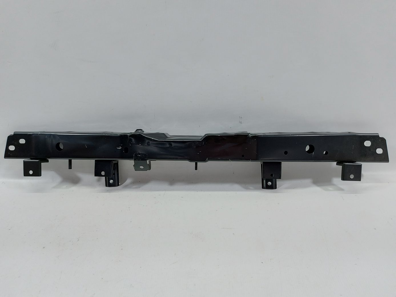 Quashqai. Верхня планка телевізора Nissan Qashqai 2010-2013 F25114EAMH Nissan Qashqai