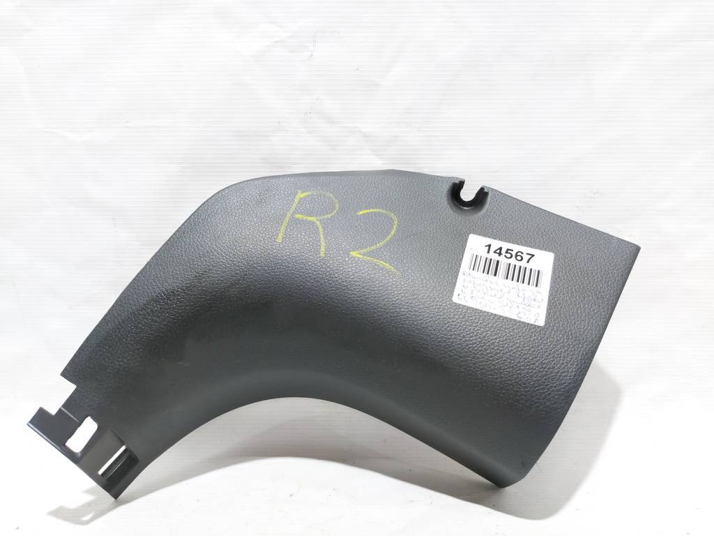 Sentra. Обшивка порога передняя правая верхняя угловая Nissan Sentra 2013-2017 669003SG0A Nissan Sentra